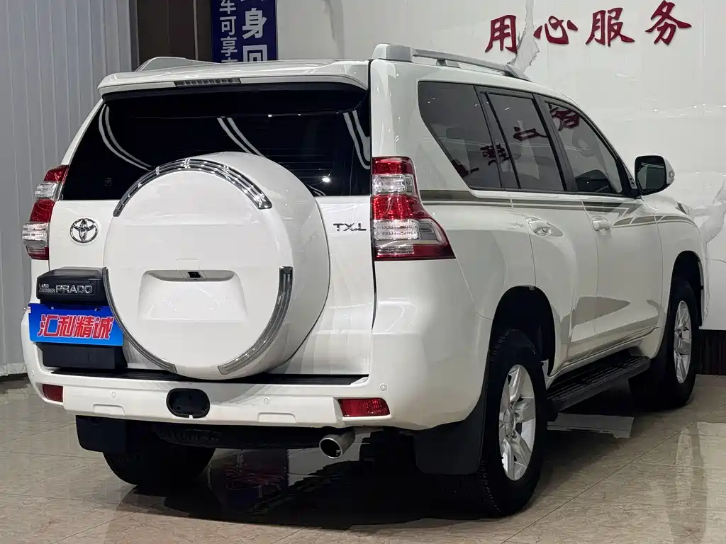 Toyota Prado 2017 — фото 23