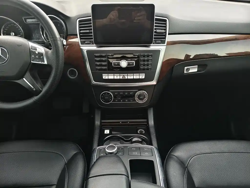 Mercedes-Benz M-Class 2015 — фото 13