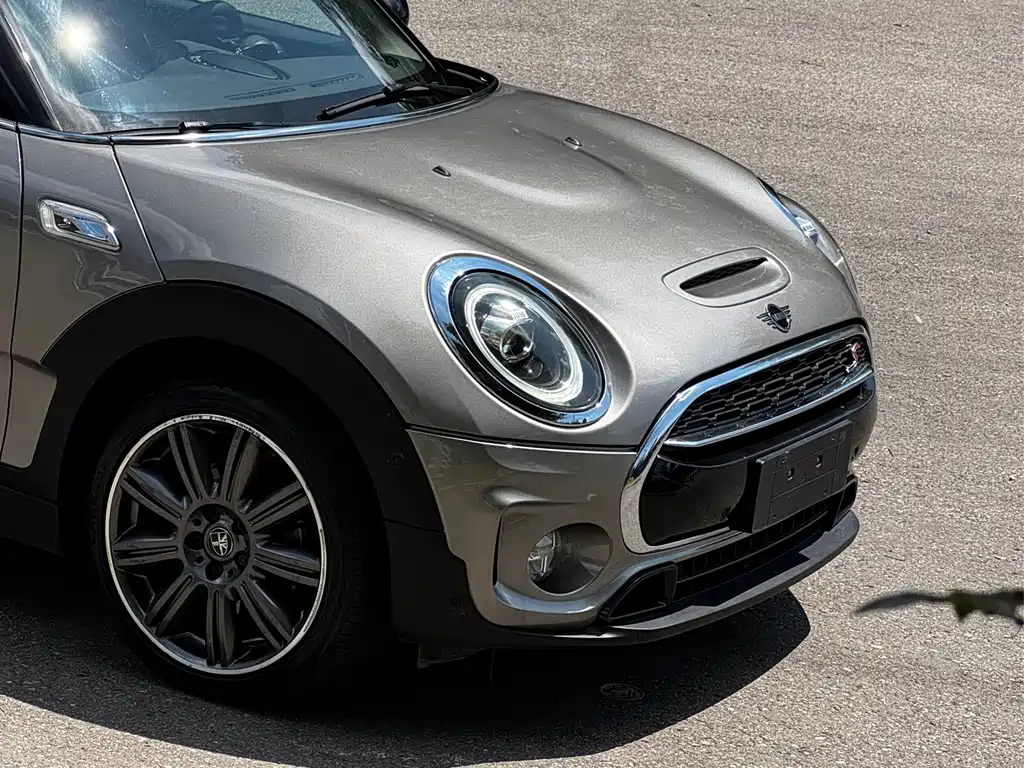 MINI Clubman 2020 — фото 2