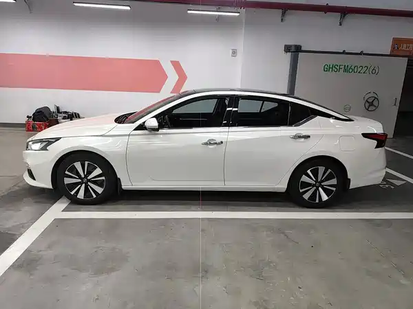 Nissan Teana 2020
