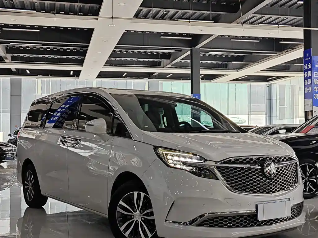 Buick GL8 2021