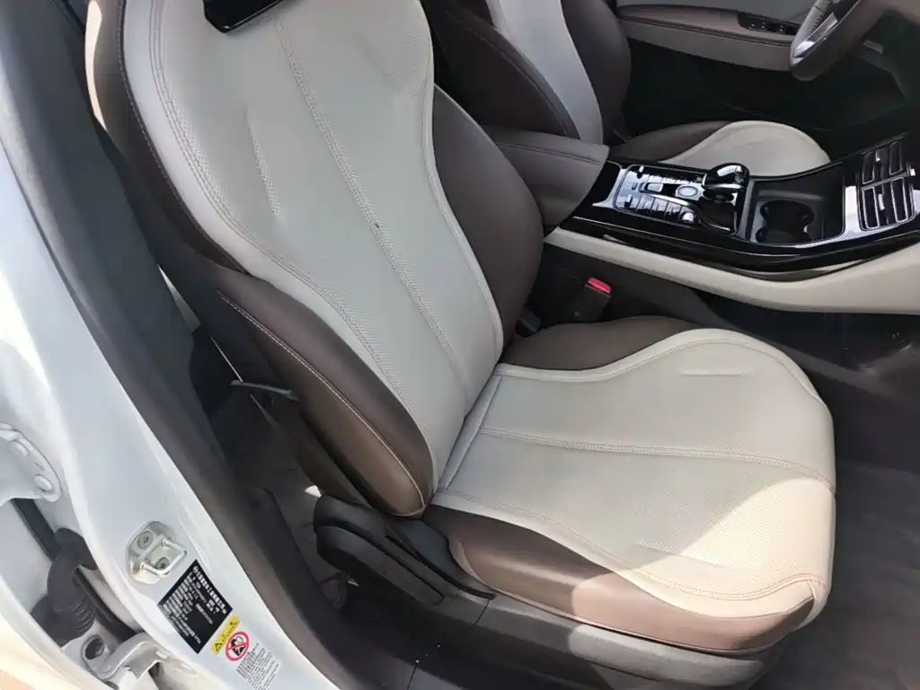 BYD Qin PLUS 2025 — фото 25