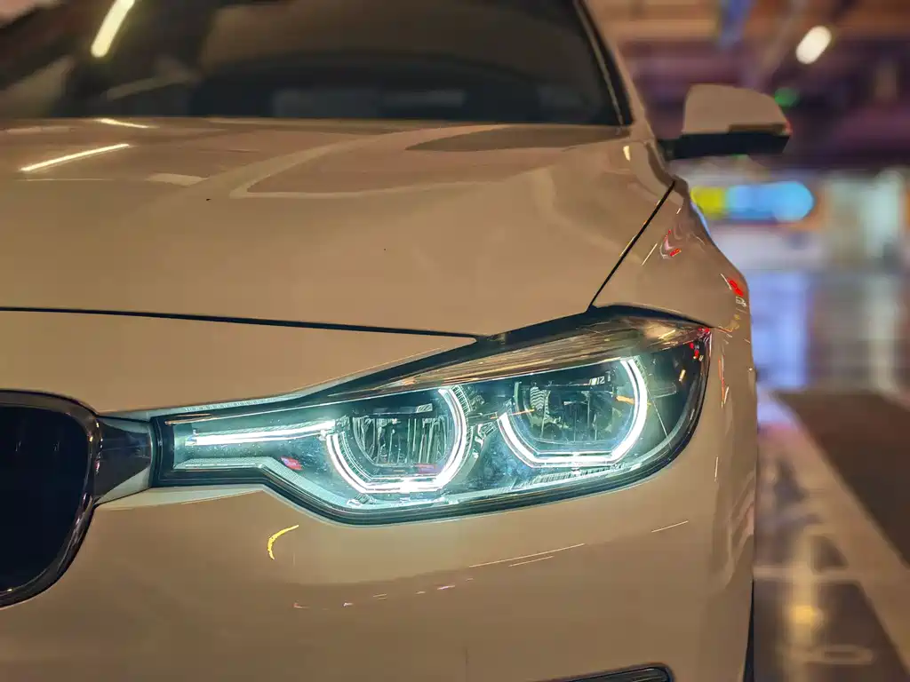 BMW 3 Series 2016