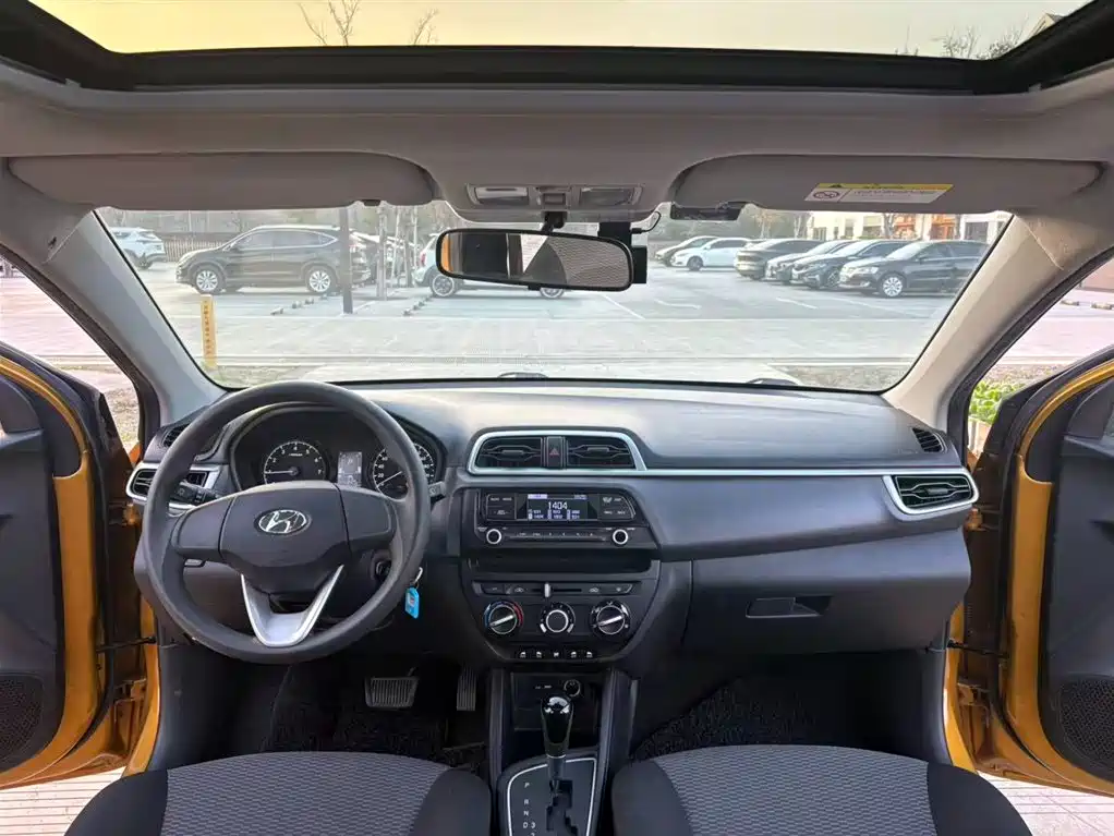 Hyundai Verna 2017 — фото 4