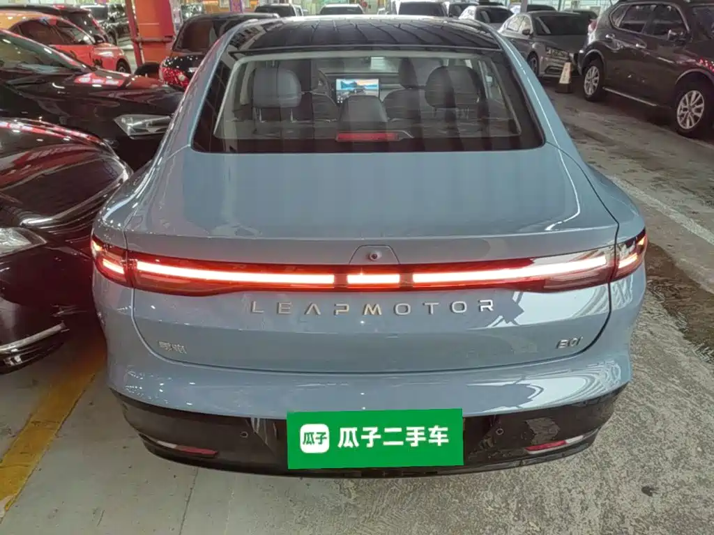 Leapmotor B01 2025 — фото 6