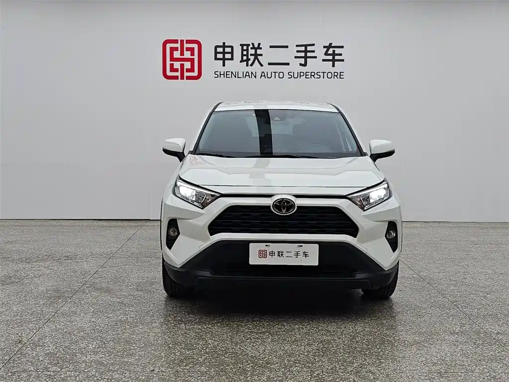 Toyota RAV4 2020 — фото 5