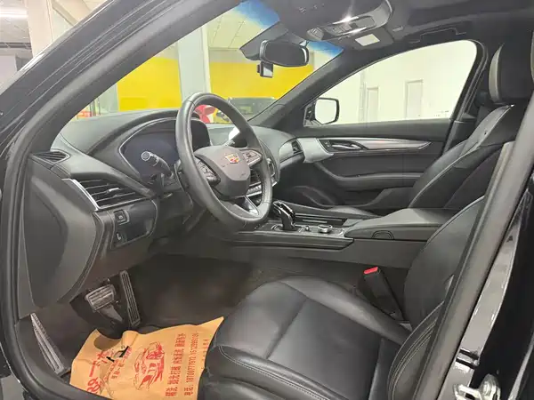 Cadillac CT5 2024