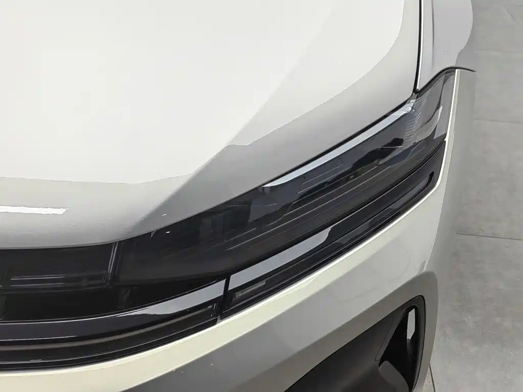 Volkswagen Sagitar 2026