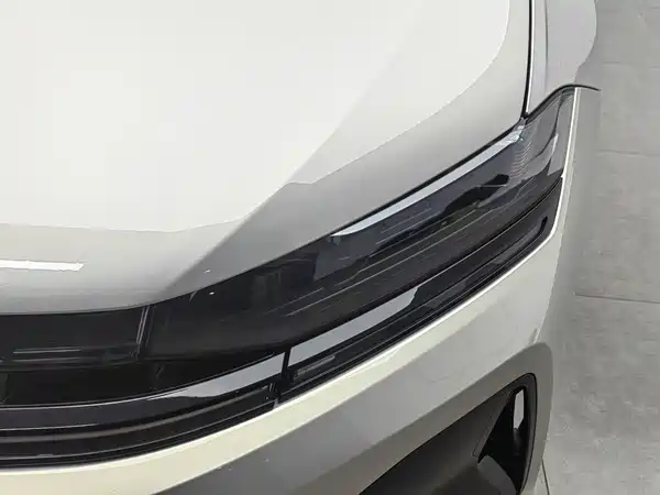Volkswagen Sagitar 2026