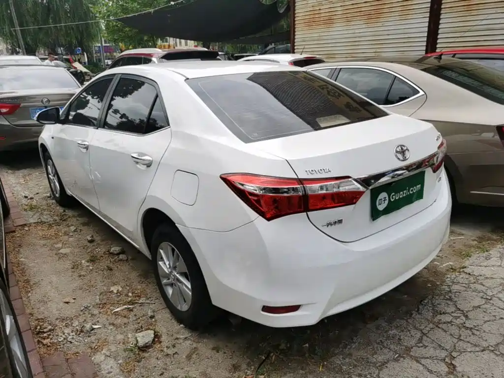 Toyota Corolla 2015