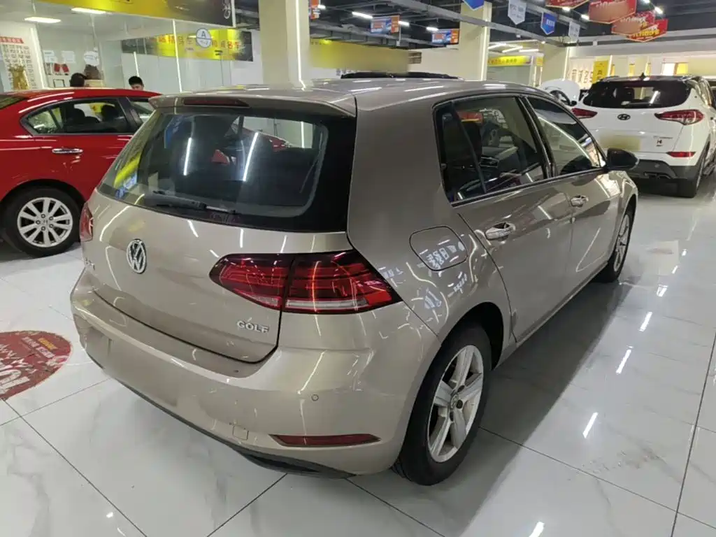 Volkswagen Golf 2019