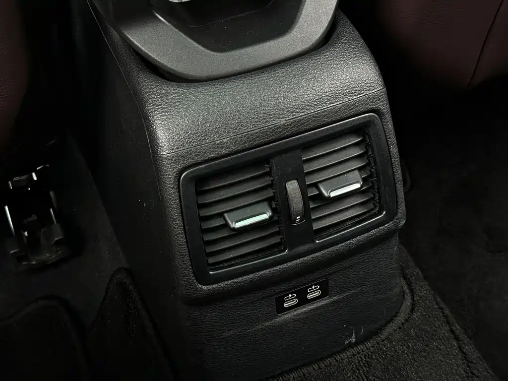 BMW X2 2022 — фото 18