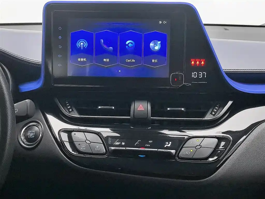 Toyota C-HR 2022 — фото 12