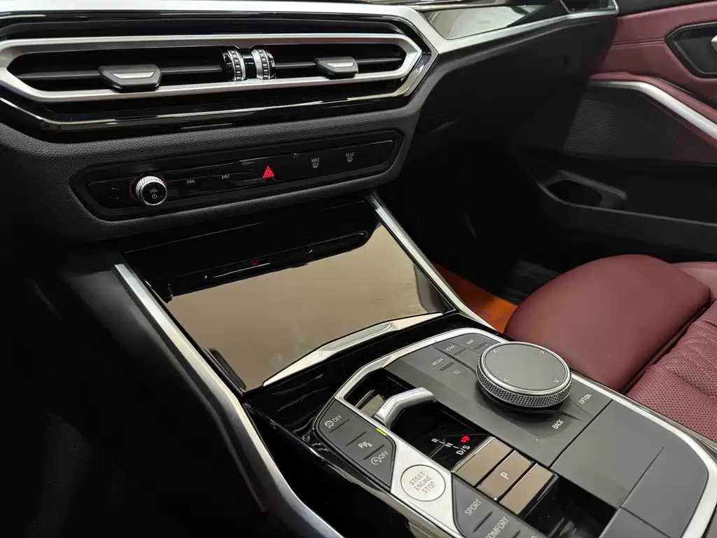 BMW 3 Series 2022 — фото 14