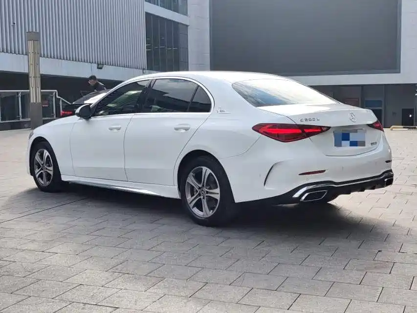 Mercedes-Benz C-Class 2022