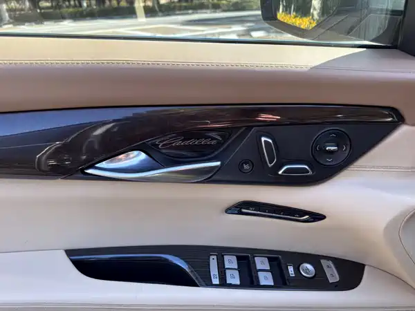 Cadillac CT6 2019