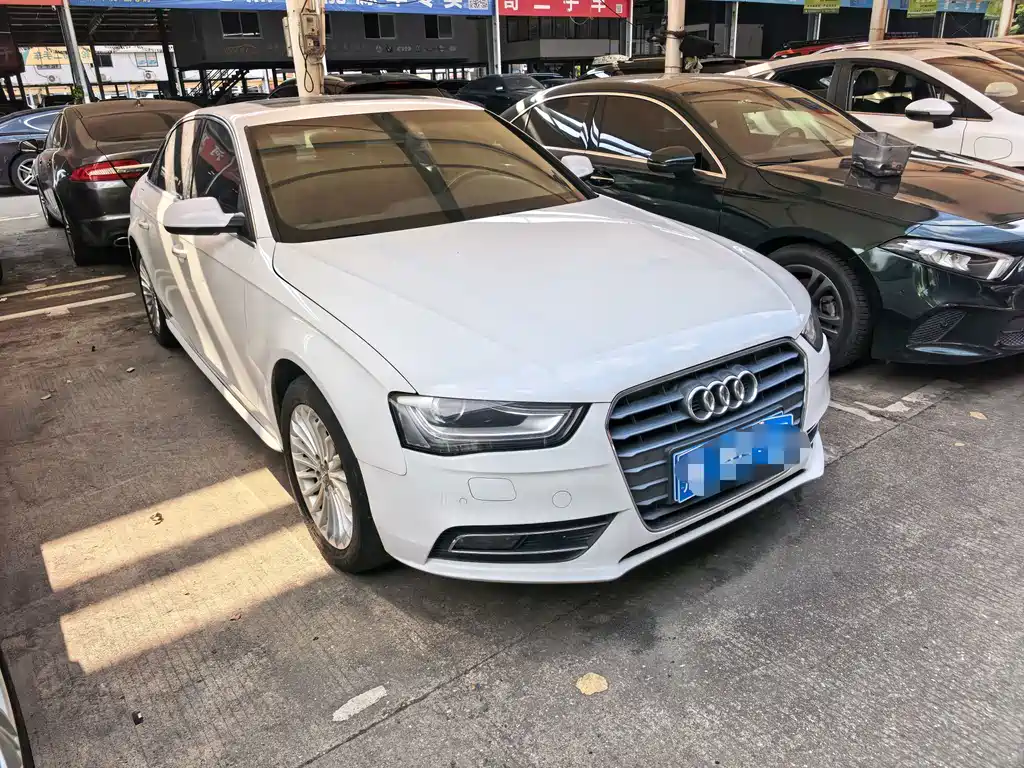 Audi A4L 2015 — фото 3