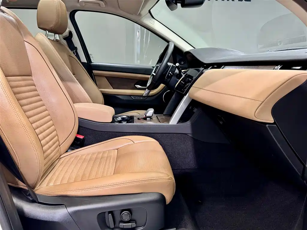 Land Rover Discovery Sport 2025 — фото 19