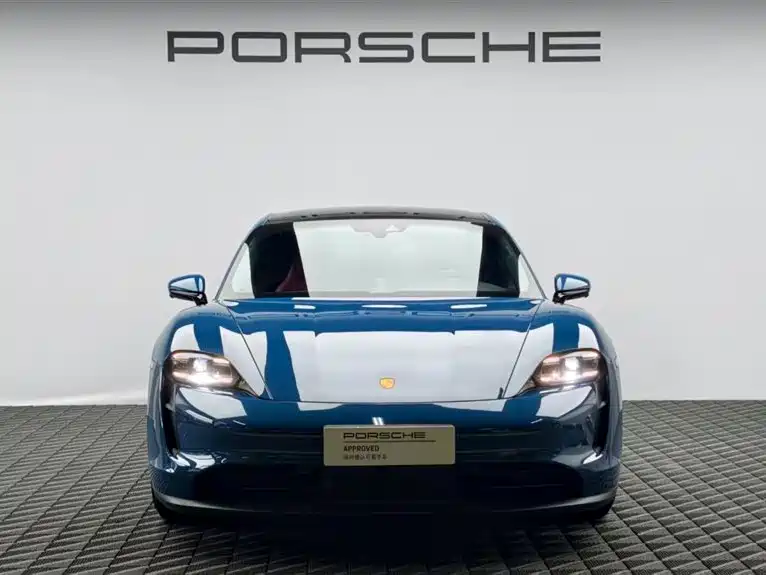 Porsche Taycan 2022 — фото 2