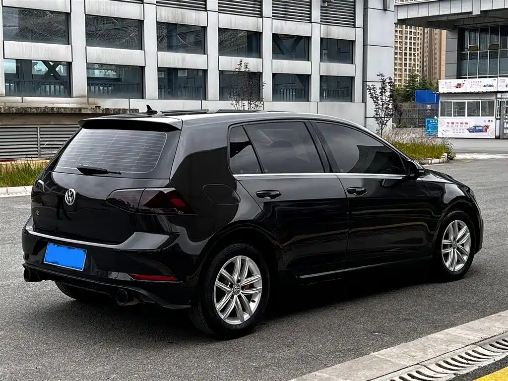 Volkswagen Golf 2019 — фото 7