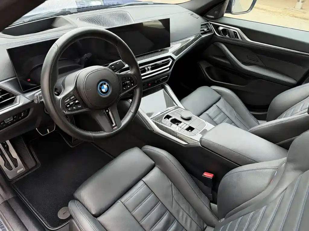 BMW i4 M 2024 — фото 9