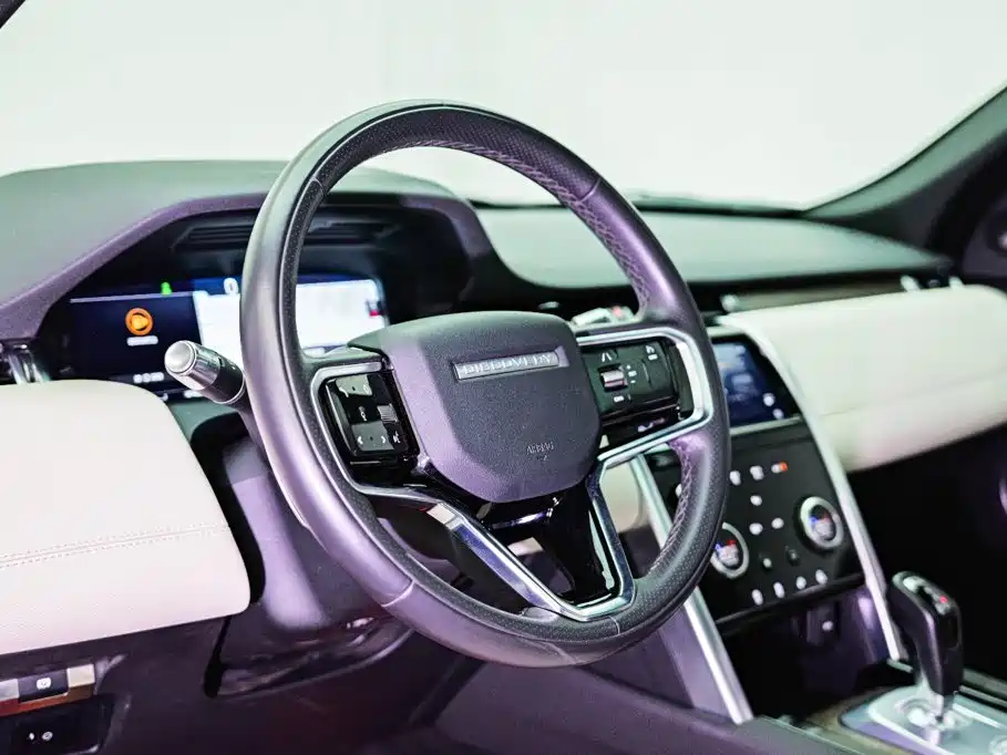 Land Rover Discovery Sport 2022 — фото 8