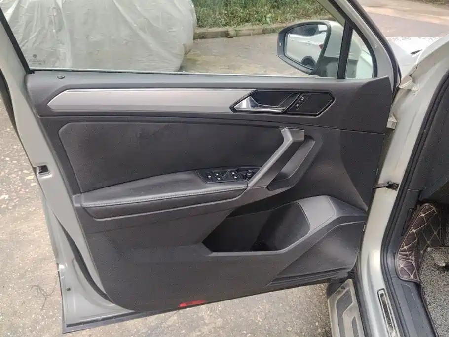 Volkswagen Tiguan L 2017