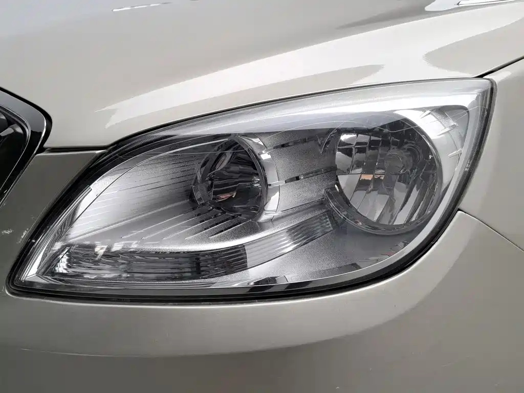 Buick Excelle GT 2014 — фото 7