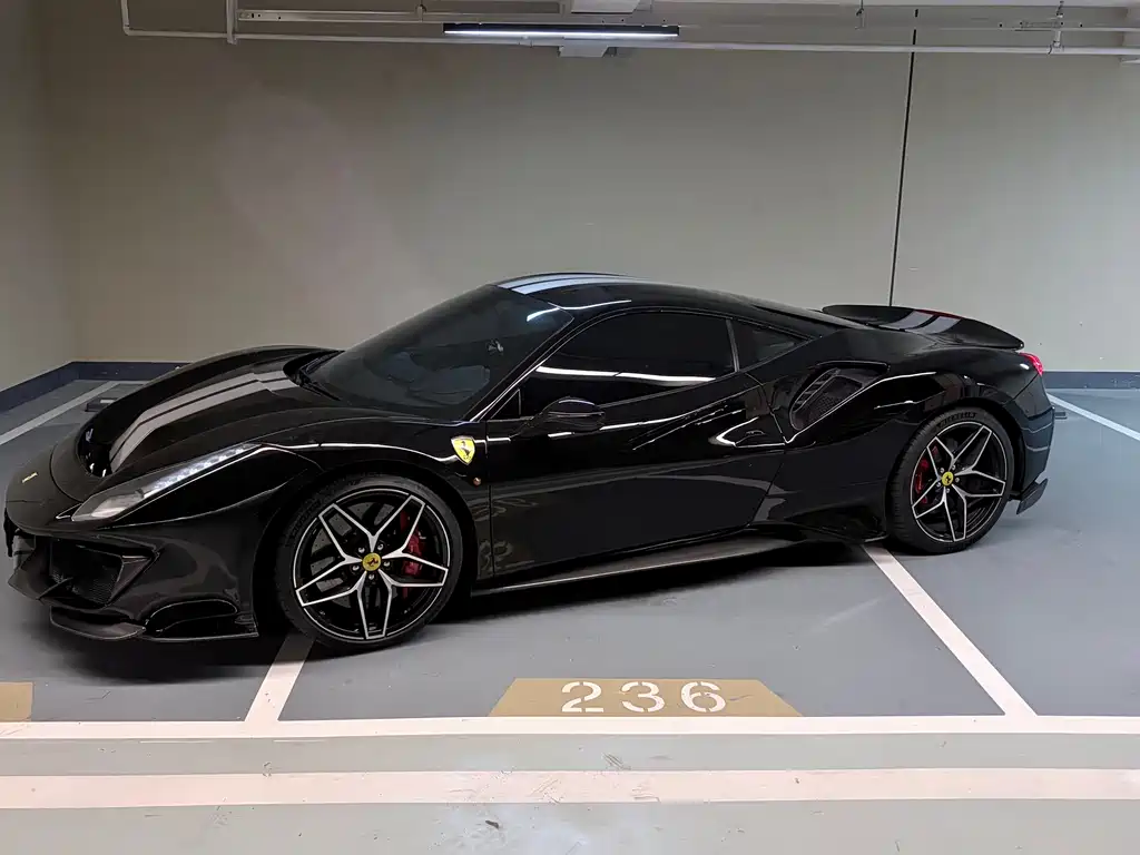 Ferrari 488 2016 — фото 8