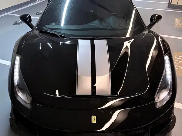 Ferrari 488 2015