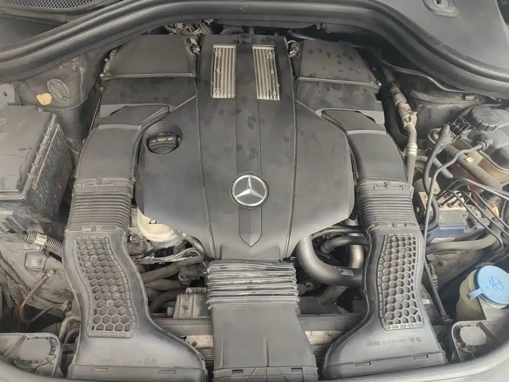 Mercedes-Benz M-Class 2015 — фото 11