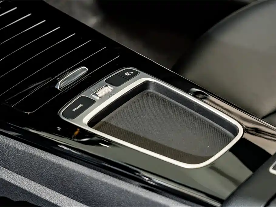 Mercedes-Benz A-Class 2024 — фото 12