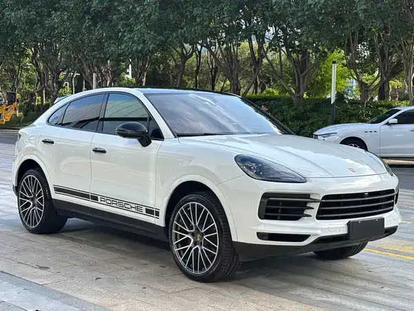 Porsche Cayenne 2023