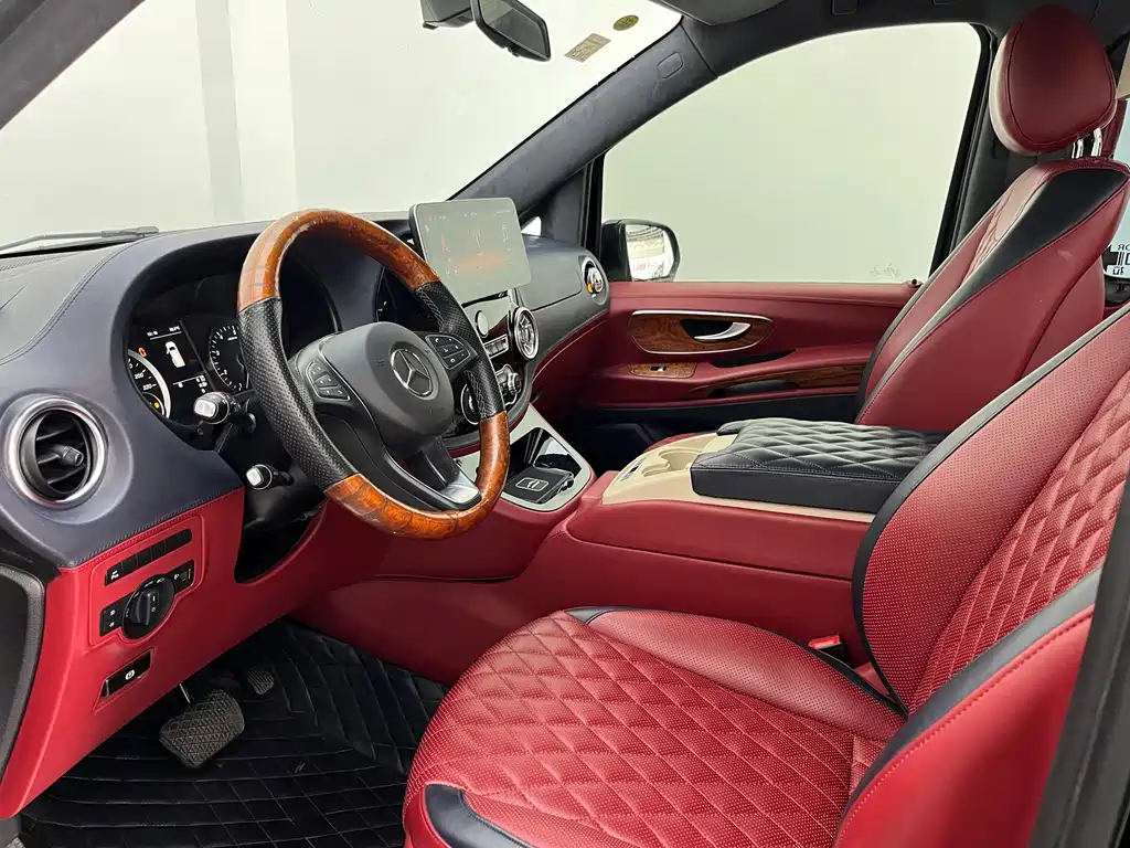 Mercedes-Benz Vito 2018 — фото 12