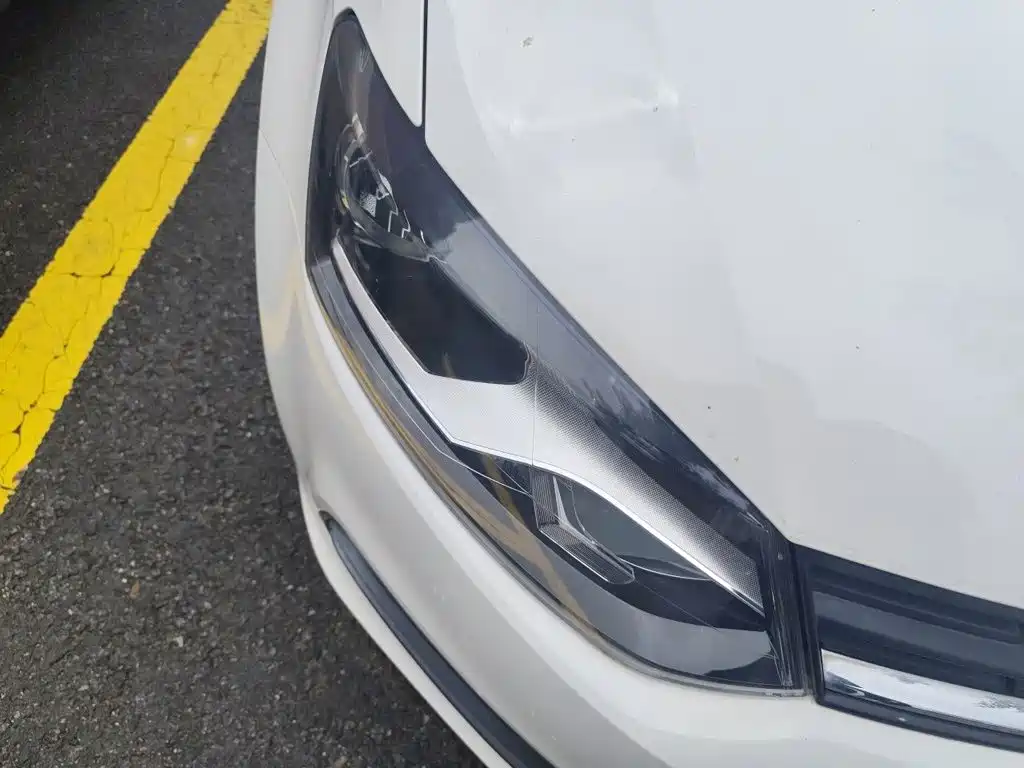 Volkswagen Polo 2016