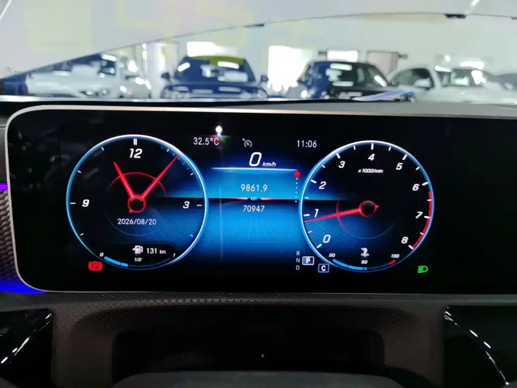 Mercedes-Benz A-Class 2021 — фото 12