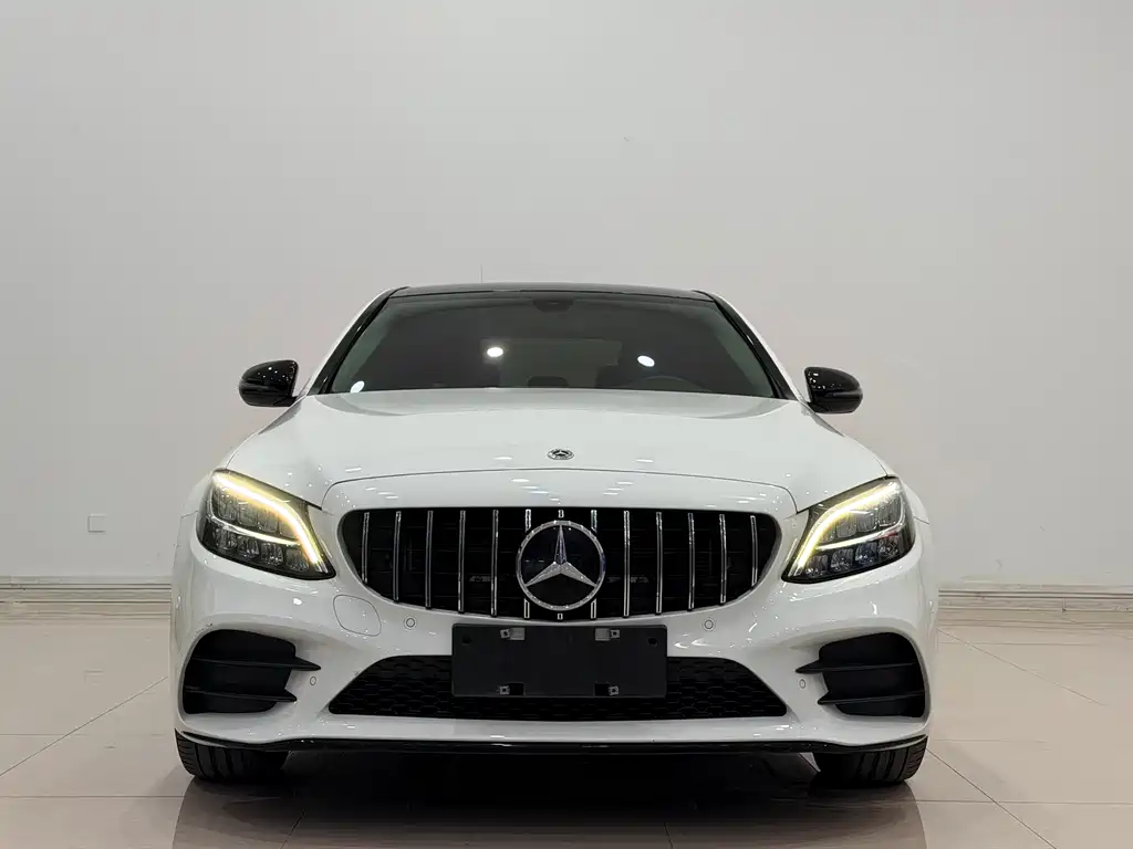 Mercedes-Benz C-Class 2022 — фото 2