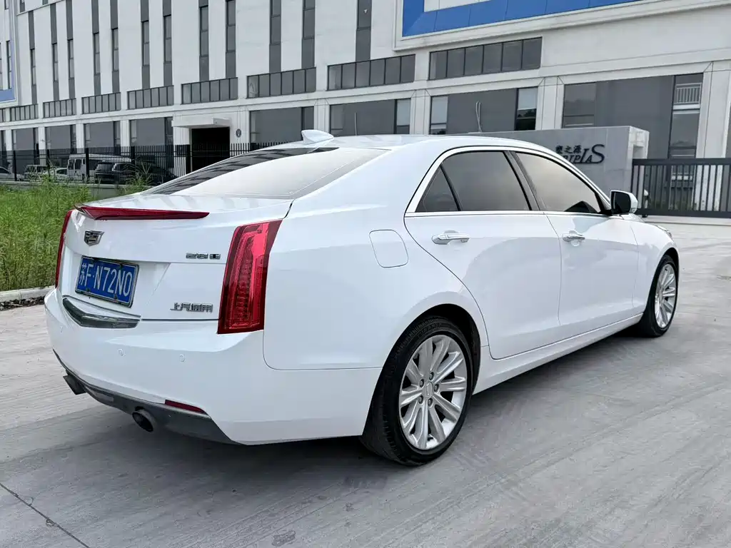 Cadillac ATS-L 2018 — фото 9