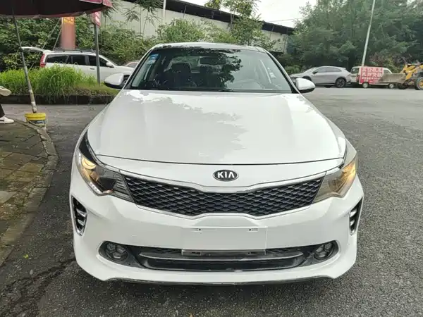 Kia K5 2016