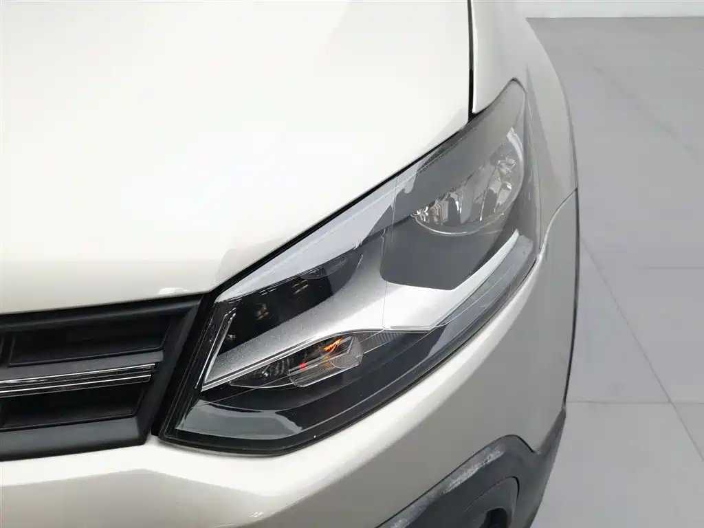 Volkswagen Polo 2013