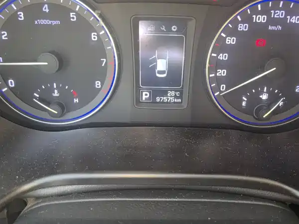 Hyundai Mistra 2014
