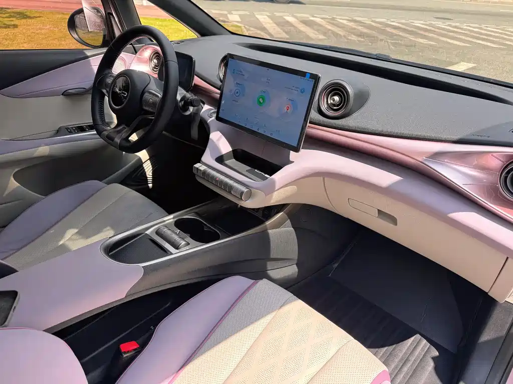 BYD Dolphin 2023 — фото 13