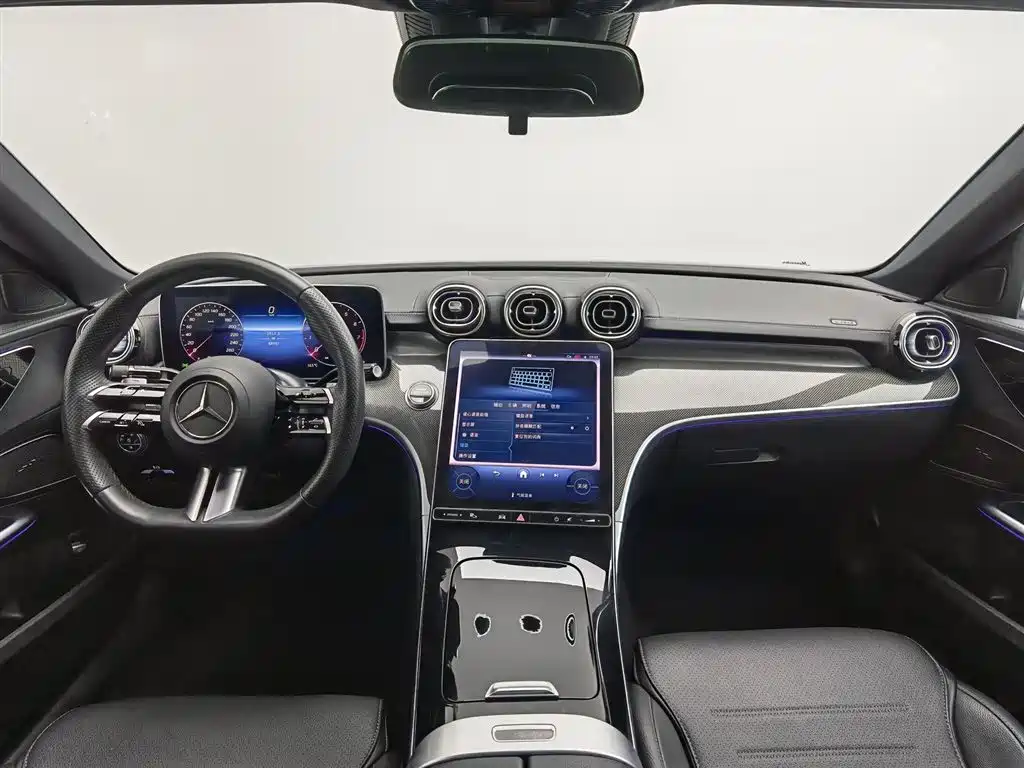 Mercedes-Benz C-Class 2023 — фото 5
