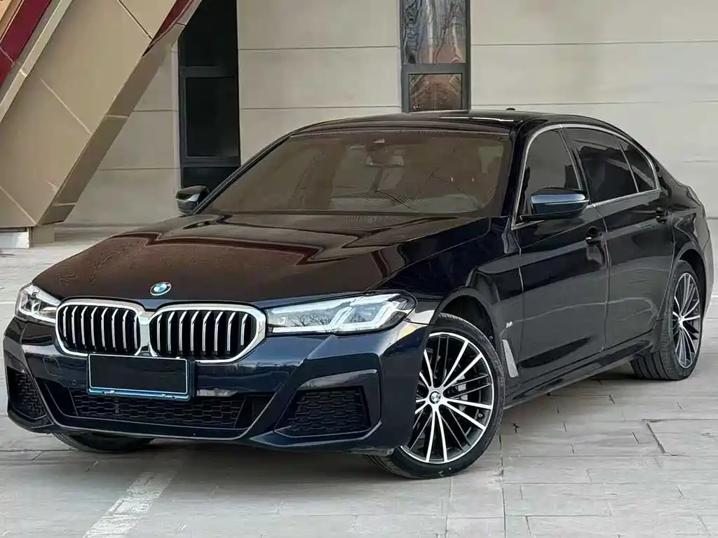 BMW 5 Series 2023