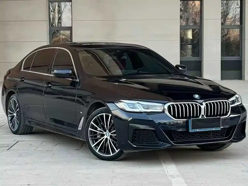 BMW 5 Series 2023