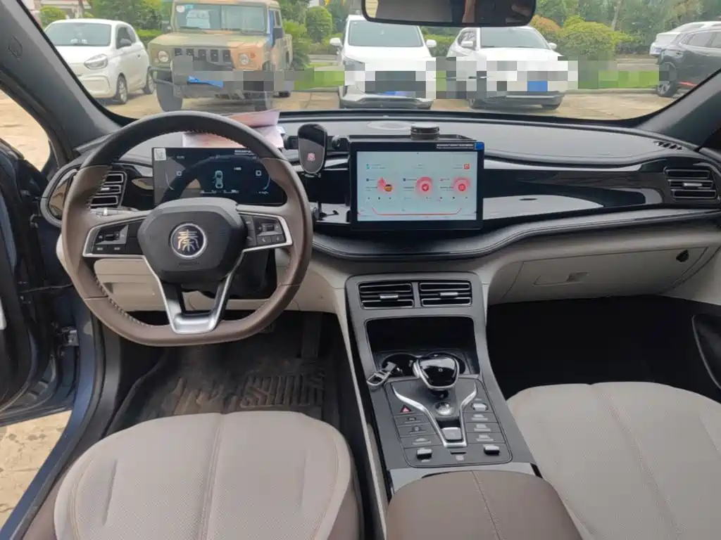 BYD Qin PLUS 2024 — фото 10