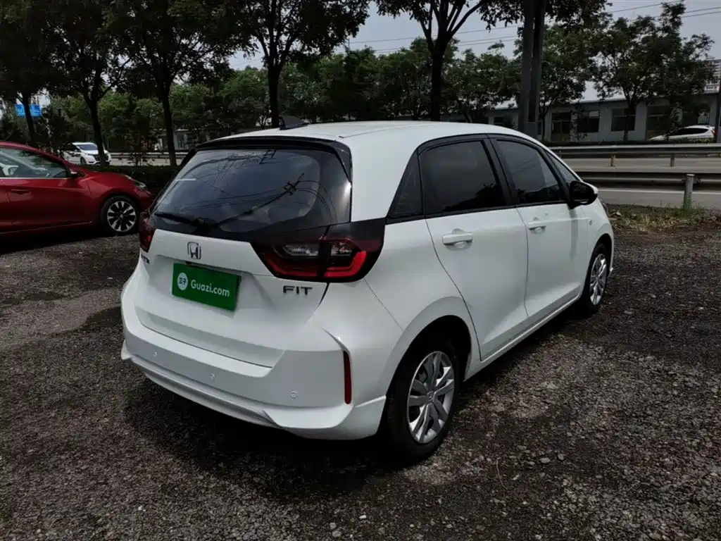 Honda Fit 2023 — фото 7