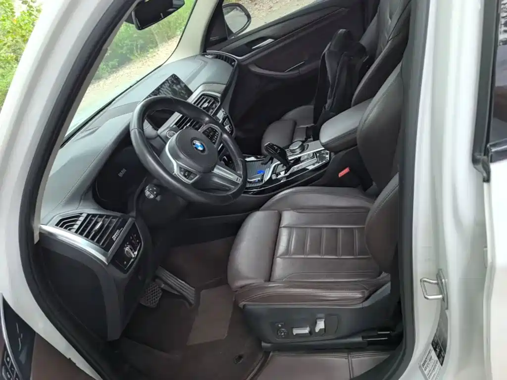 BMW X3 2020 — фото 15