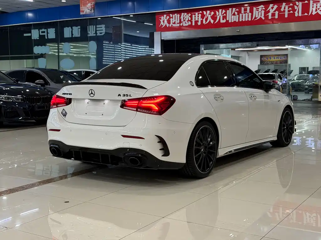 Mercedes-Benz A-Class AMG 2020 — фото 12