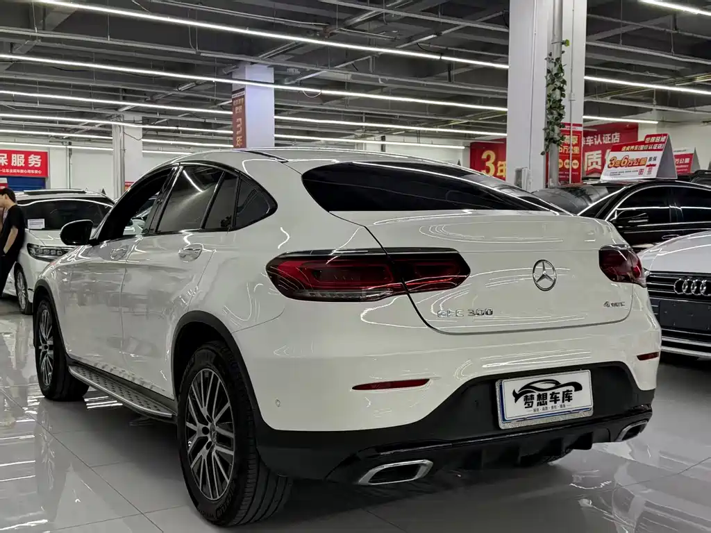 Mercedes-Benz GLC Coupe 2022 — фото 9